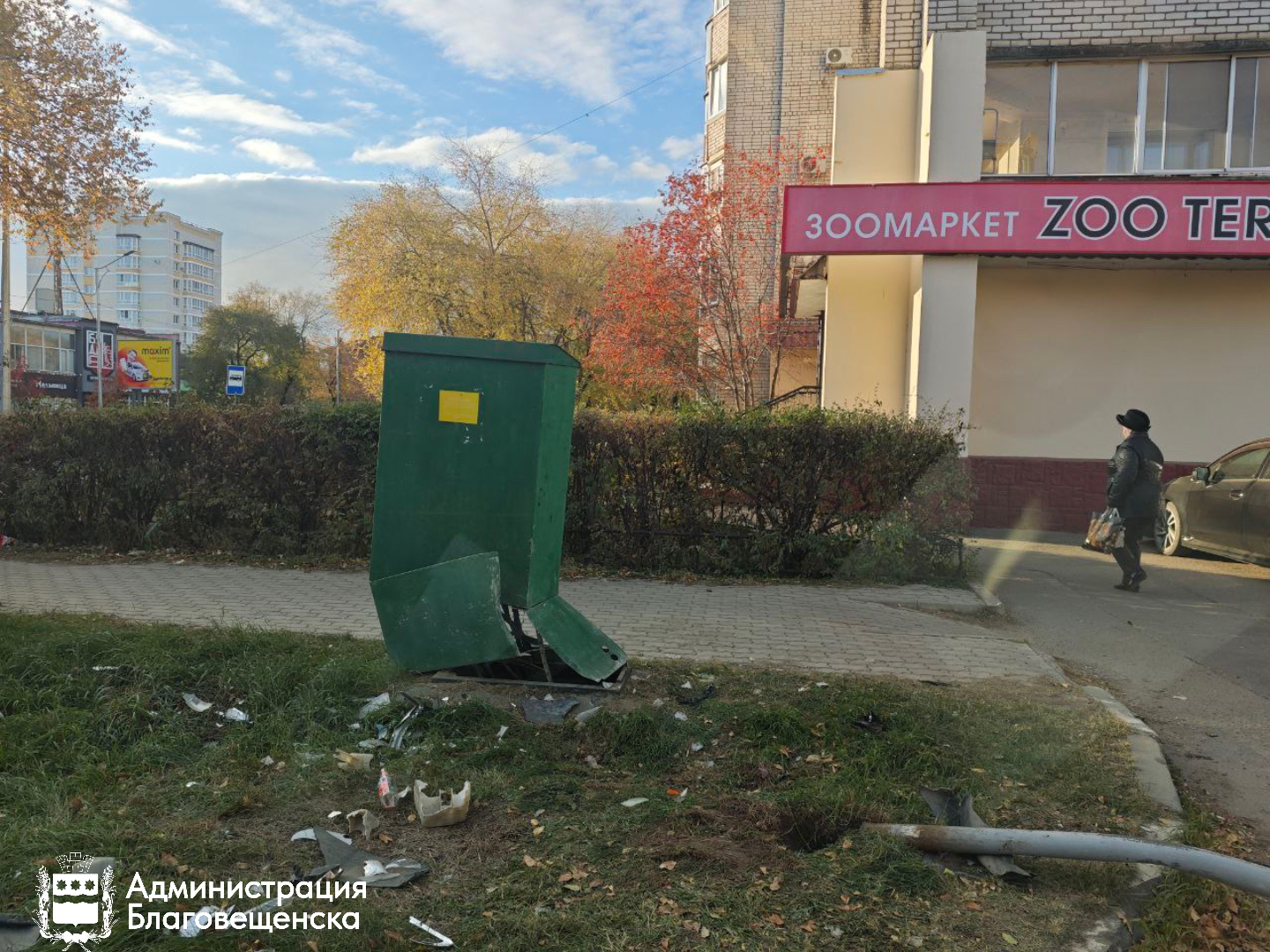 Prius против дорожного знака: в Благовещенске произошло ДТП с участием нетрезвого водителя