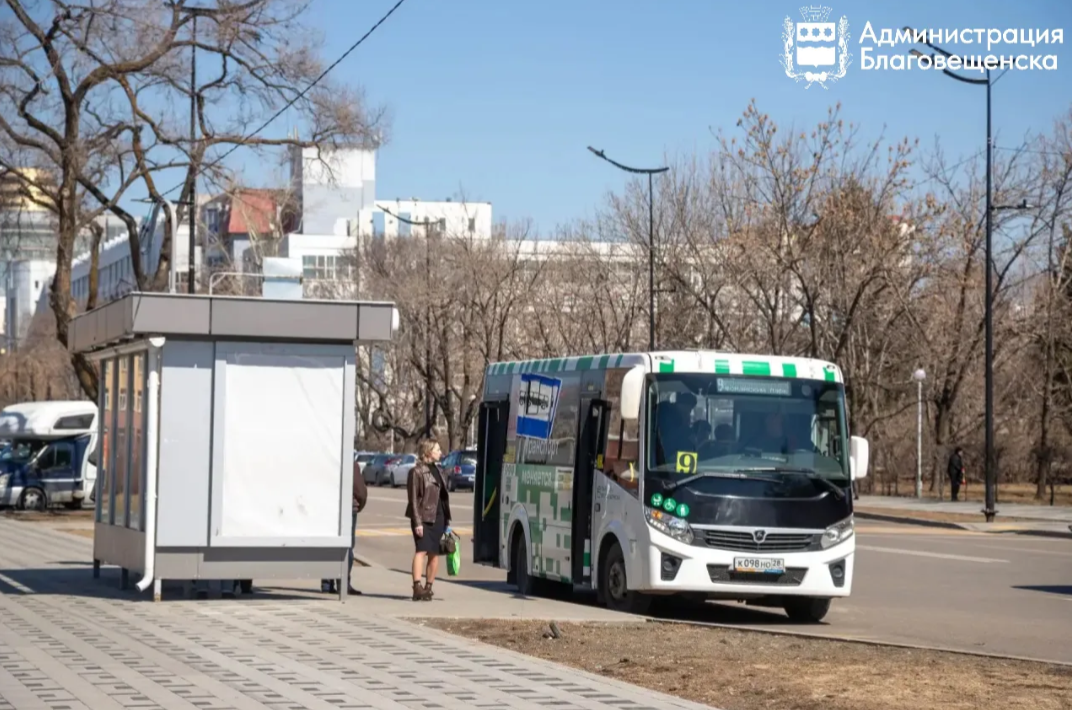 В Благовещенске запустят специальные маршруты к местам захоронения в Радоницу 