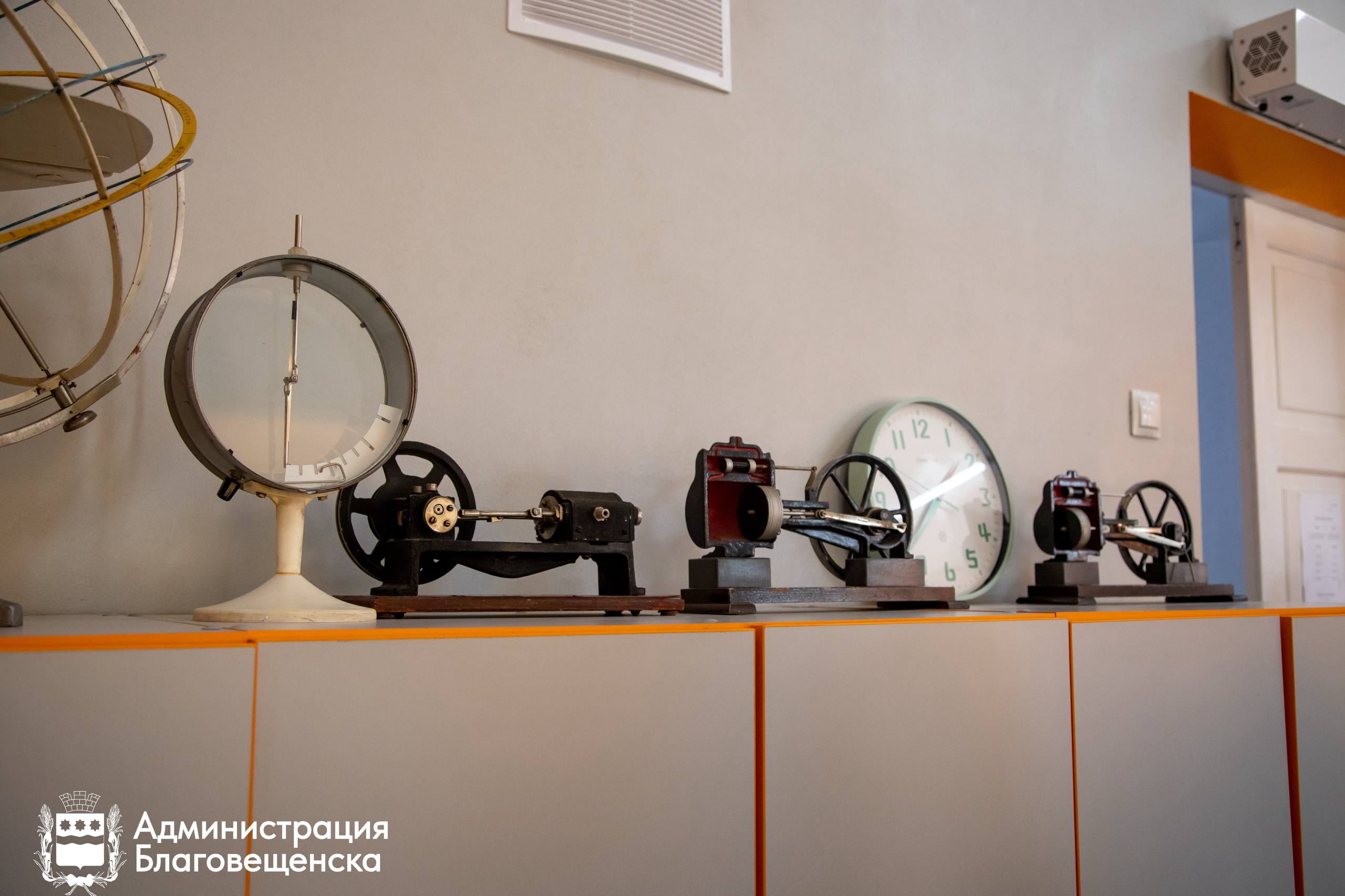 Благовещенские школьники готовятся к региональной олимпиаде под присмотром преподавателей из ВУЗов