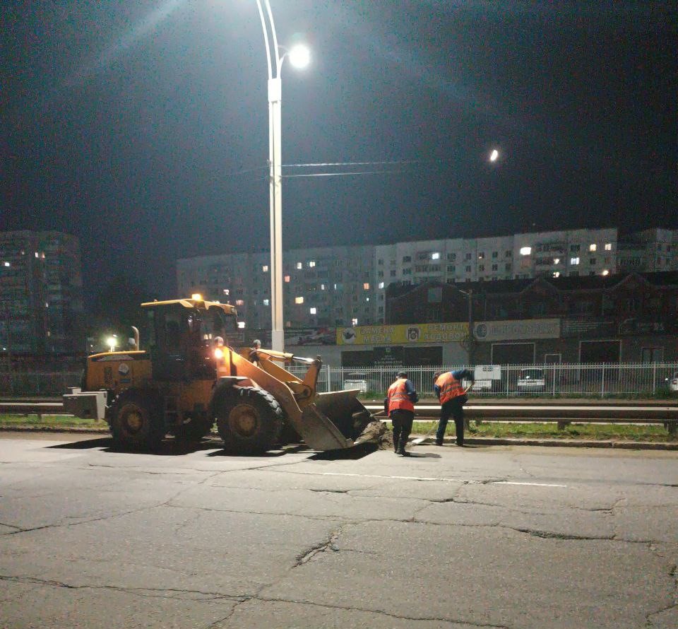 В каких районах сотрудники ГСТК трудились ночью, а куда планируют зайти днём? 
