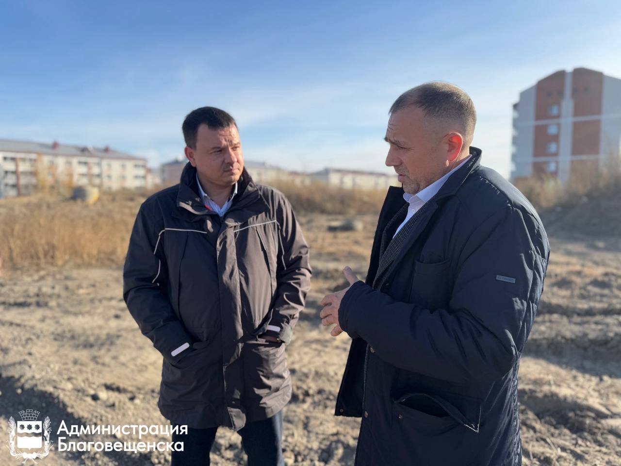 Застройщик затянул восстановление дороги на улице Шафира в Благовещенске