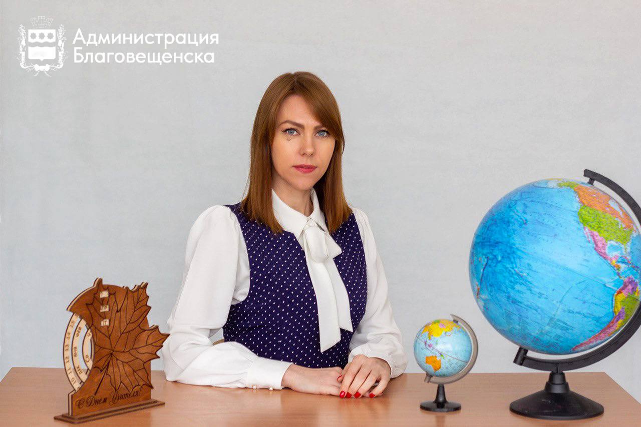 Учитель с миссией: знакомимся с педагогом, который воспитывает настоящих патриотов Учитель с миссией: знакомимся с педагогом, который воспитывает настоящих патриотов