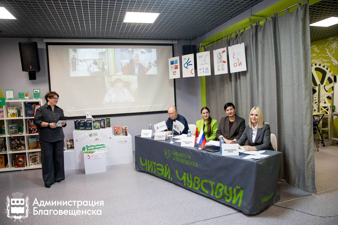 Известный фантаст Сергей Лукьяненко станет наставником для дальневосточных писателей 