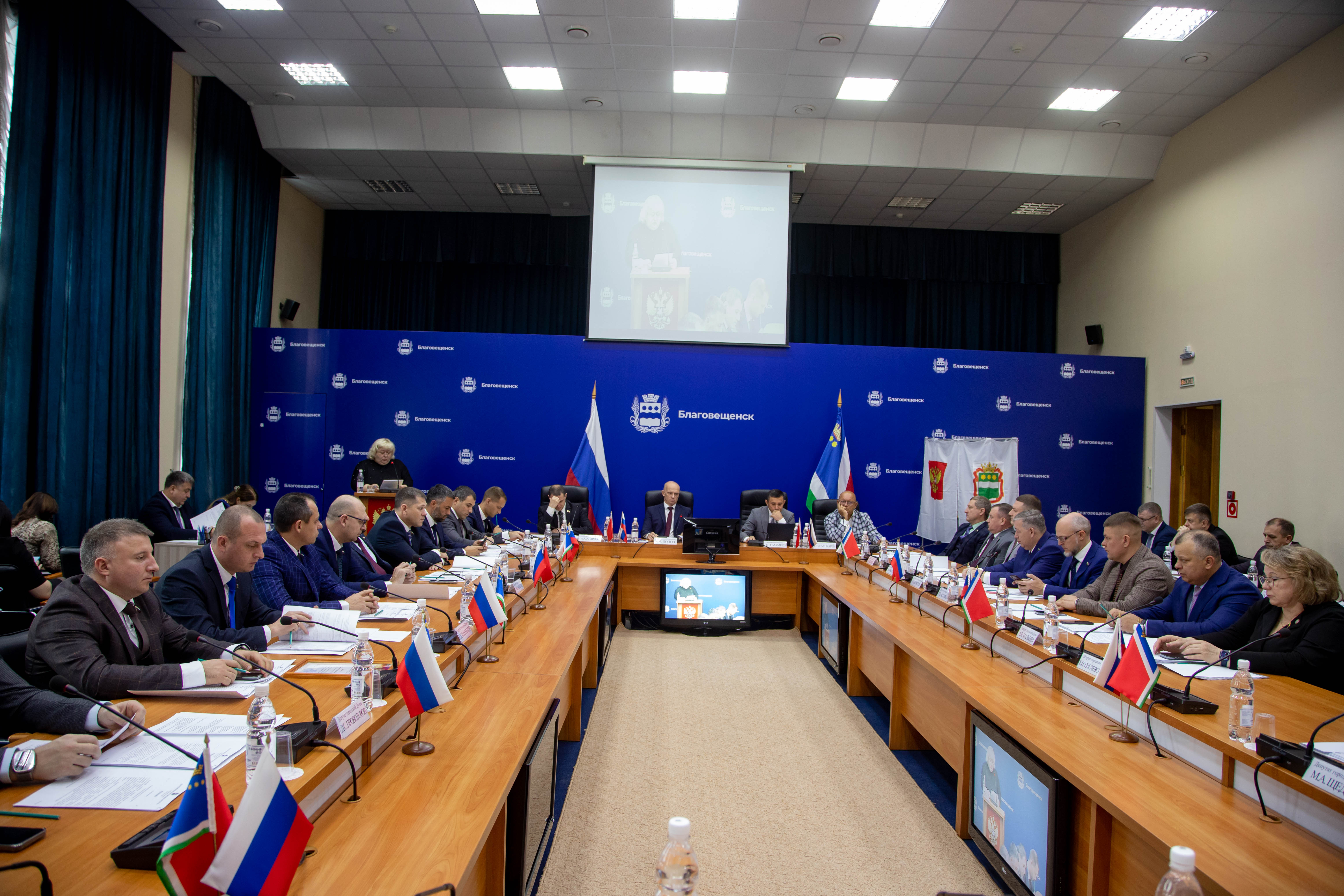 Снижение налоговой ставки на имущество физических лиц рассмотрели депутаты в Благовещенске 