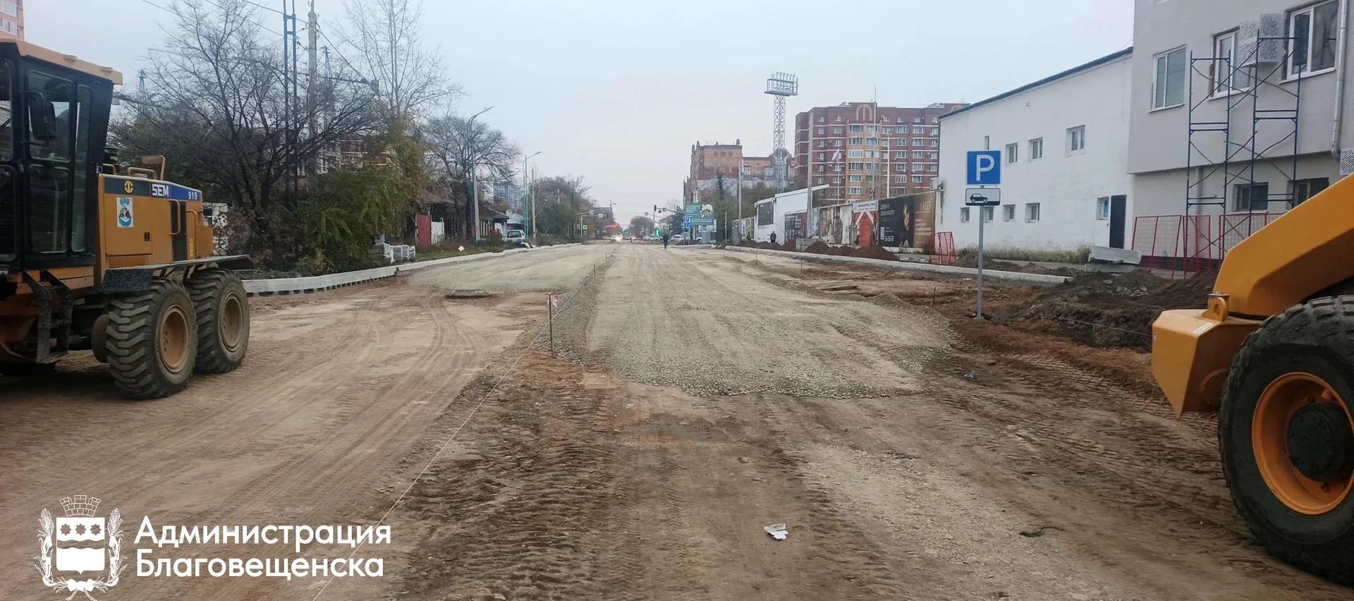 Устанавливают знаки, наносят разметку: на каких участках дорог завершают ремонтные работы