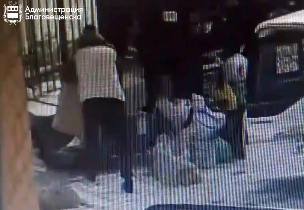 Управляющие компании Благовещенска устанавливают камеры на контейнерных площадках. Они помогли выявить восемь нарушений с начала года