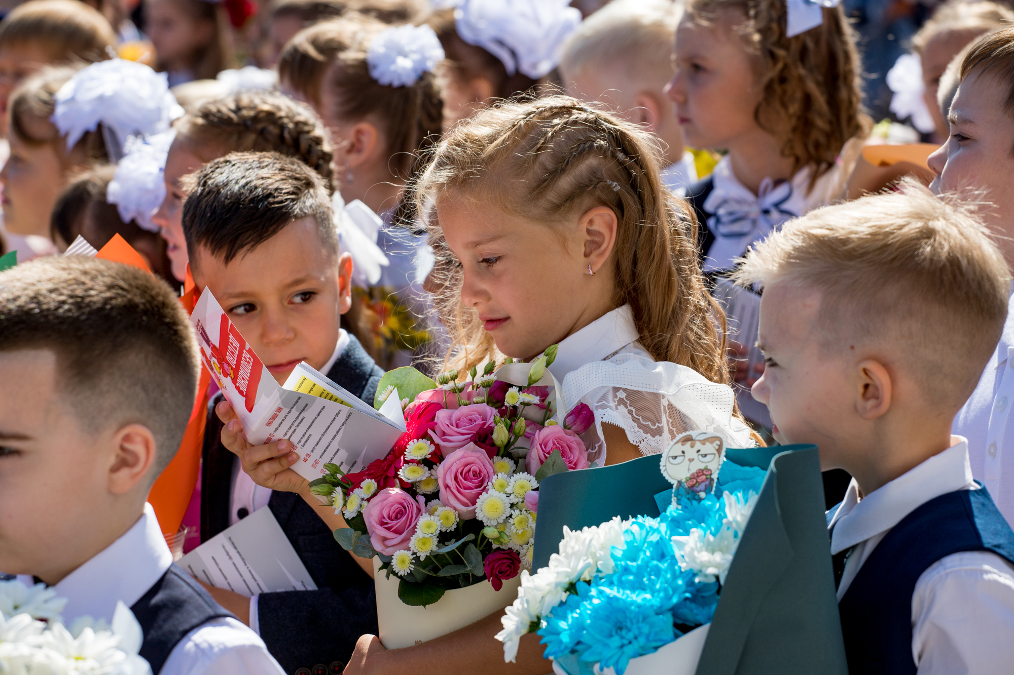 Подать заявление в первый класс можно через "Гусуслуги"