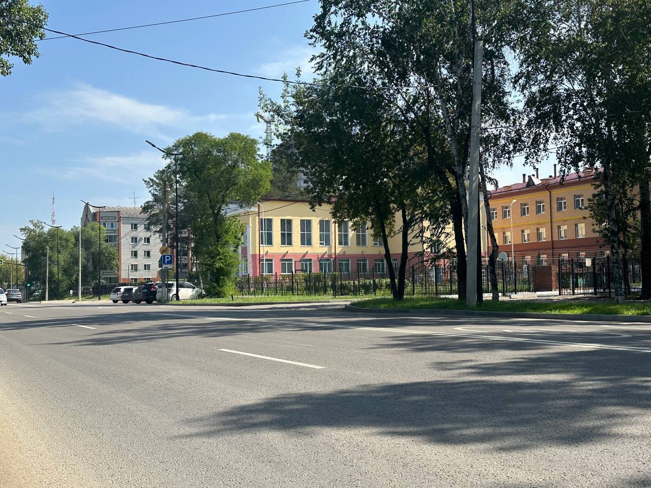 Качественно и безопасно: дороги у образовательных учреждений Благовещенска становятся комфортнее для учеников и родителей благодаря национальному проекту «БКД» Качественно и безопасно: дороги у образовательных учреждений Благовещенска становятся комфортнее для учеников и родителей благодаря национальному проекту «БКД»