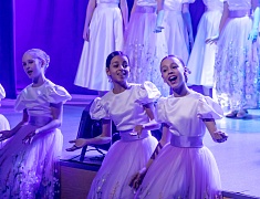 В Общественно‑культурном центре прошло праздничное мероприятие, посвящённое Дню работника культуры