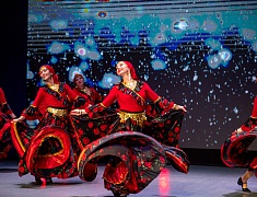 В Благовещенске выступил танцевальный коллектив «Татьяна»