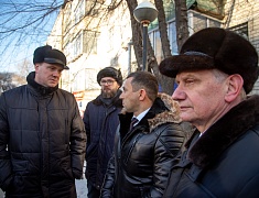 Выездное совещание мэра Благовещенска Олега Имамеева по подготовке к дежурству в новогодние дни