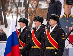 В Благовещенске прошло первенство города по горным лыжам и сноуборду, посвящённое памяти выпускника ДВОКУ, Героя России Ковтуна Андрея