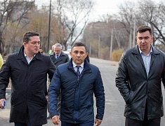 Мэр Благовещенска Олег Имамеев провел рабочее совещание по строительству участка Конной от новой набережной до Пушкина