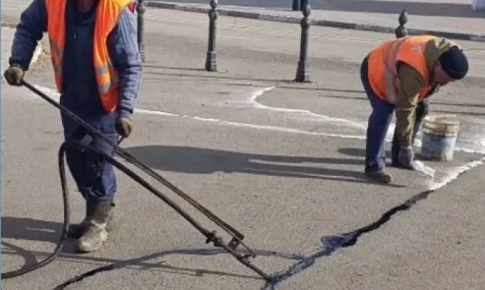 ГСТК применяет новый материал для санации городских дорог