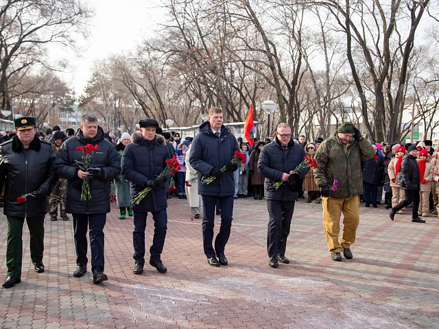 Память воинов-интернационалистов почтили в Благовещенске