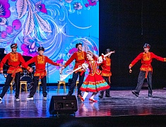 Гала-концерт фестиваля "Амур звучит!"