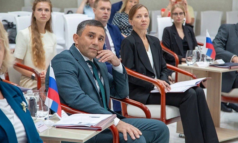 Южно-Сахалинск стал площадкой для встречи руководителей пяти городов России и Китая 
