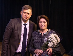 Церемония награждения медалями «За строительство Байкало-Амурской магистрали»