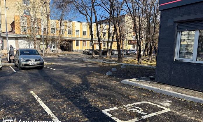 Парковка, разметка, пешеходная дорожка: что изменилось на пересечении Шевченко и Зейской? Парковка, разметка, пешеходная дорожка: что изменилось на пересечении Шевченко и Зейской?