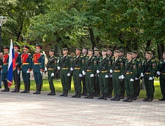 В Благовещенске в день ВДВ почтили память воинов-десантников