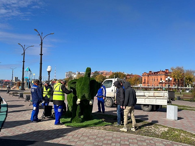 На набережной Благовещенска поселился слон