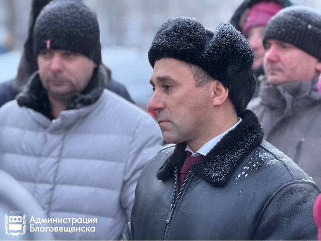 Олег Имамеев: «Ситуация, при которой люди вынуждены жить с постоянными отключениями воды, абсолютно недопустима». Мэр взял на личный контроль восстановление стабильного водоснабжения поселка Аэропорт