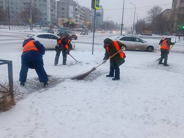 Начавшийся снегопад скорректировал работу ГСТК в Благовещенске
