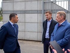 Мэр города Олег Имамеев провёл рабочее совещание по техническим вопросам подготовки главной площадки ВЭФ – Общественно-культурного центра