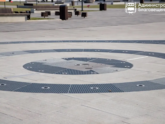 Фонтан на площади Ленина готовят к началу сезона