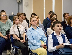 Юные экскурсоводы представили свои маршруты на городском конкурсе