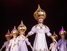 Хореографический ансамбль «Ровесники» отметил 59-летие ярким концертом