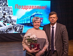 Церемония награждения медалями «За строительство Байкало-Амурской магистрали»