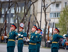 Торжественное прохождение войск в честь Дня Победы