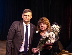 Церемония награждения медалями «За строительство Байкало-Амурской магистрали»