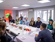 Мэр Благовещенска Олег Имамеев встретился со студенческими семьями Благовещенска