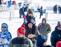 Яркий день спорта и традиций: в Благовещенске прошёл первый день ЗимФестАмур