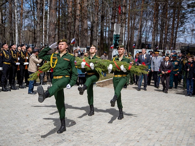 В Благовещенске почтили память погибших в Великой Отечественной войне