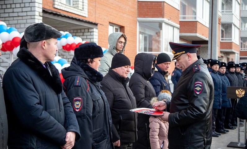 Собственным жильём в Благовещенске обзаведутся семьи сотрудников органов внутренних дел