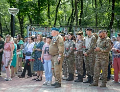 В Благовещенске в день ВДВ почтили память воинов-десантников