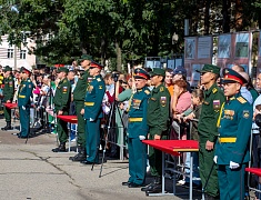 Благовещенские курсанты приняли воинскую присягу на плацу ДВОКУ