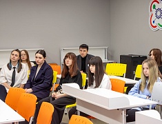 В гимназии №25 прошла третья в этом году «Ярмарка здоровья» для старшеклассников