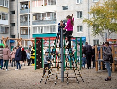 В Благовещенске открыли ещё одну территорию, благоустроенную по программе «1000 дворов»