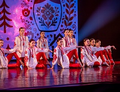 В общественно‑культурном центре прошел благотворительный концерт «Крымская весна»