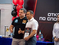 В Благовещенске прошёл открытый кубок города по спортивной борьбе на призы спортивно-патриотического клуба «Машина»