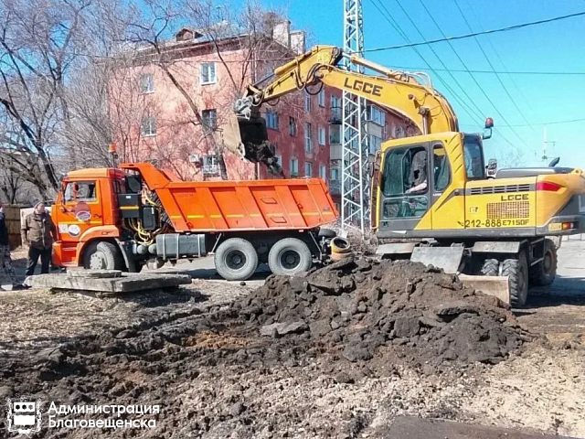 Ямочный ремонт в Благовещенске в активной фазе. Стартовали работы на Театральной