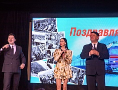 В Благовещенске наградили юбилейными медалями БАМа