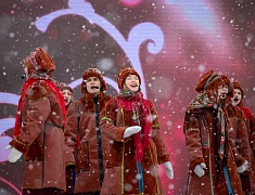 На площади Ленина и набережной Амура прошли народные гуляния в честь масленицы
