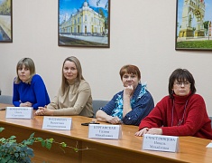 Мэр Благовещенска Олег Имамеев наградил победителей и участников конкурса «Город в праздничном наряде»