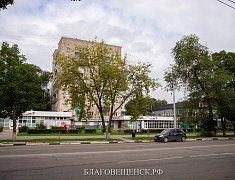 Мэр Благовещенска Олег Имамеев выехал на подтапливаемые во время дождей участки