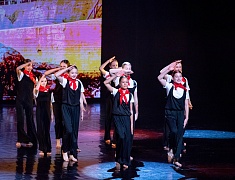 В общественно‑культурном центре прошел благотворительный концерт «Крымская весна»